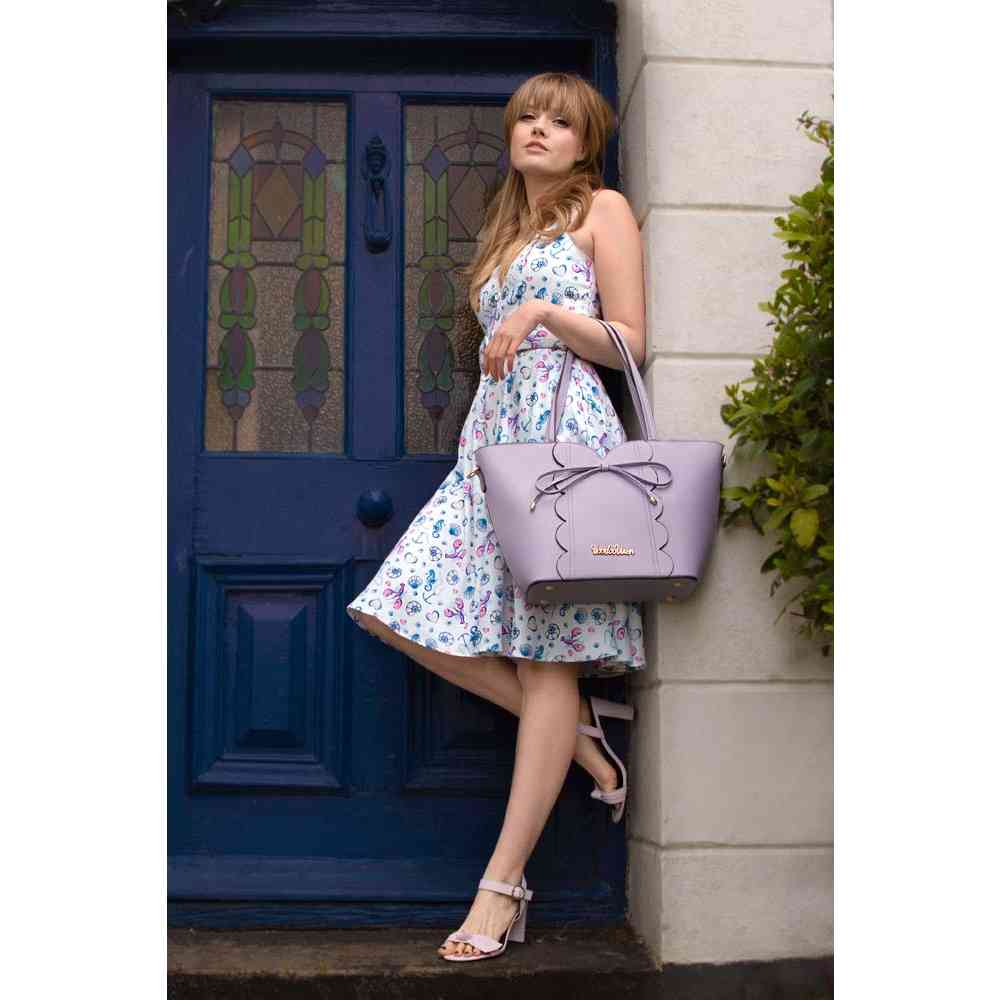Voodoo Vixen - Bow Front Scalloped Tote bag - Purple